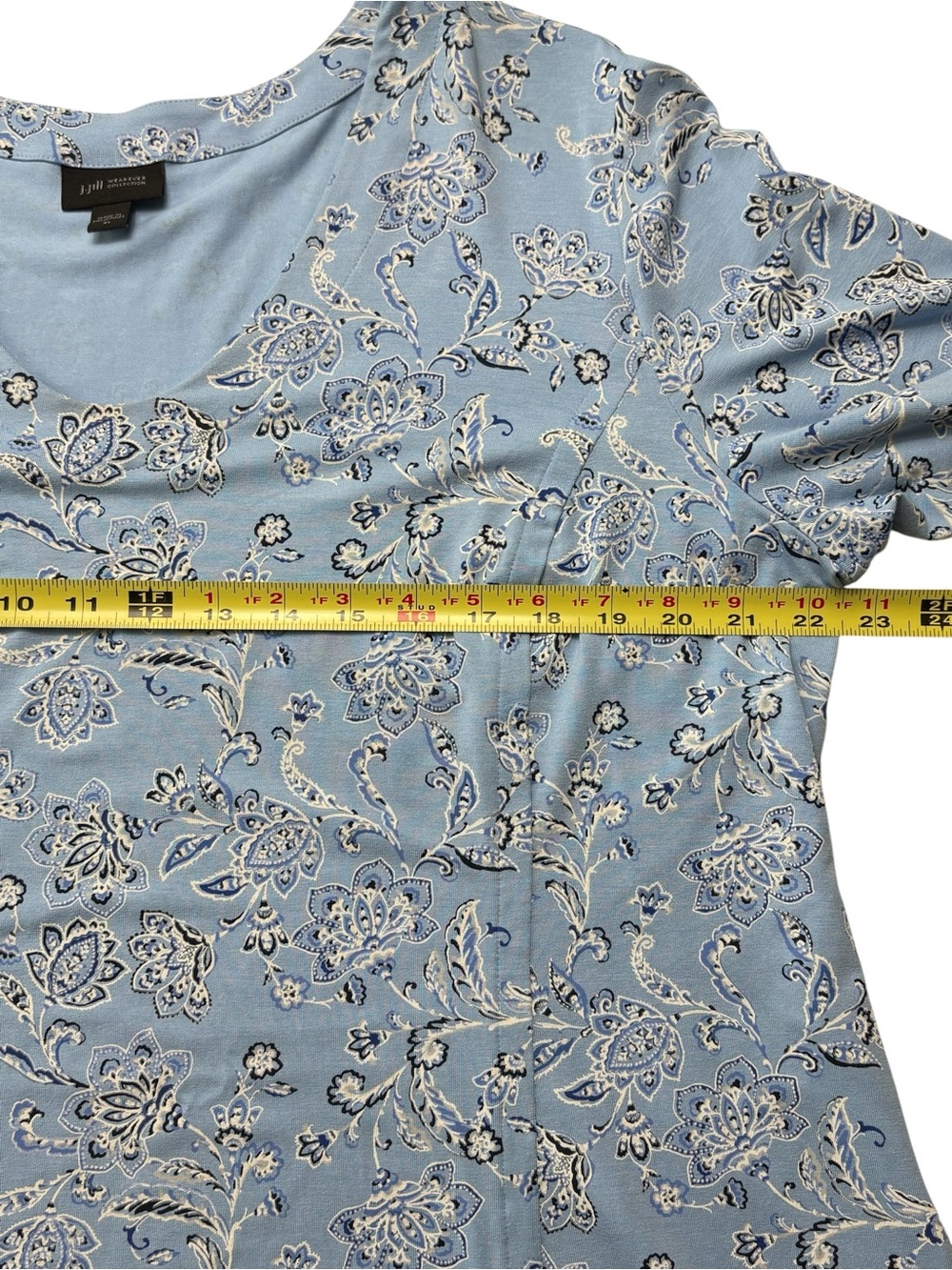 J. Jill Wearever Blue Floral Paisley V-Neck 3/4 Sleeve Tunic Top Size XL - Picture 4 of 10